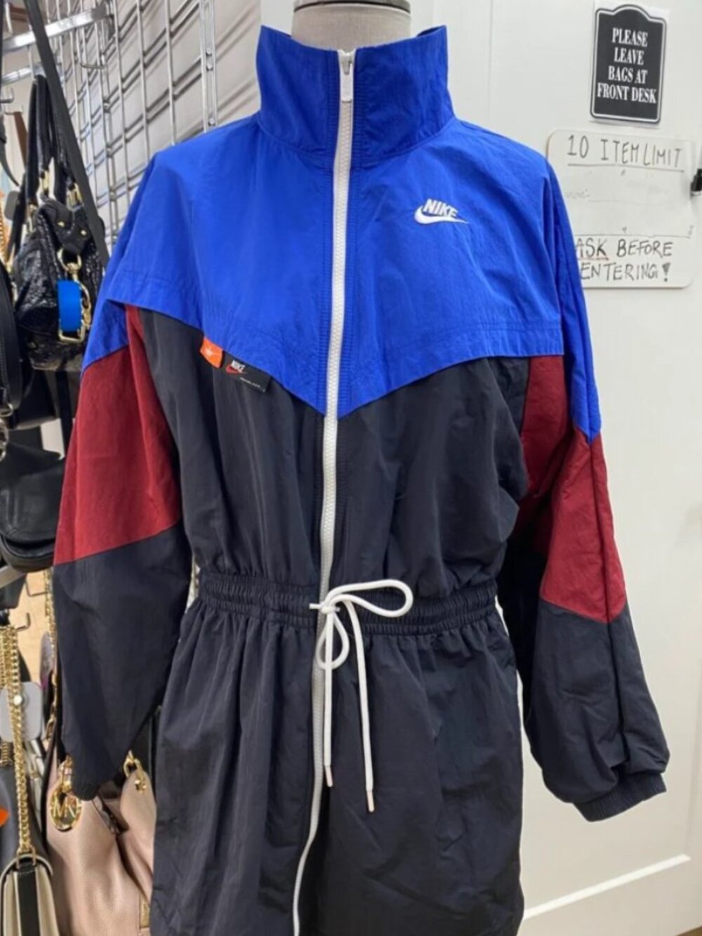 Nike Vintage Nylon Windbreaker Jacket Size XS